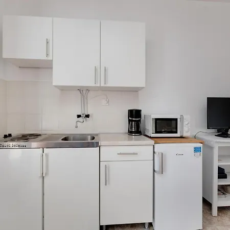 Apartament 1 Bedroom Amazing In Krk Veglia