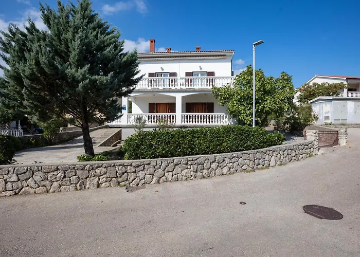 1 Bedroom Amazing In Krk Krk Town