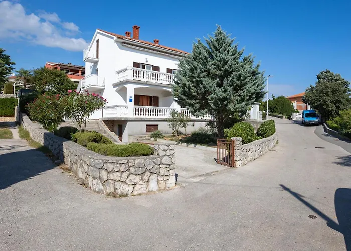 Apartment 1 Bedroom Amazing In Krk