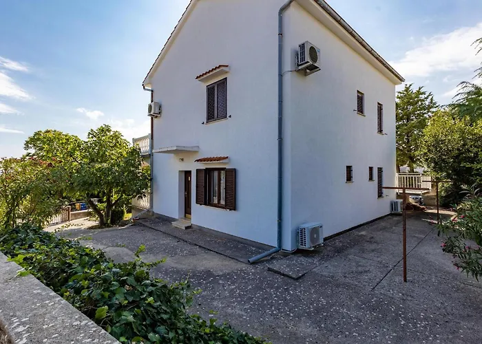 Apartmán 1 Bedroom Amazing In Krk *